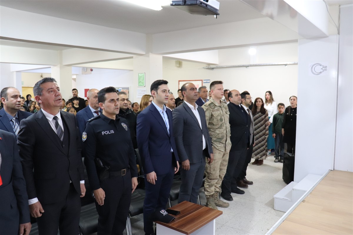 İlçemizde İstiklal Marşı’nın Kabulü ve Mehmet Akif Ersoy’u Anma Programı Gerçekleştirildi