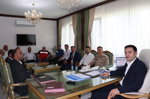 Kaymakamımız Sayın Salih Kaya, Kurum Amirleriyle Bayramlaştı