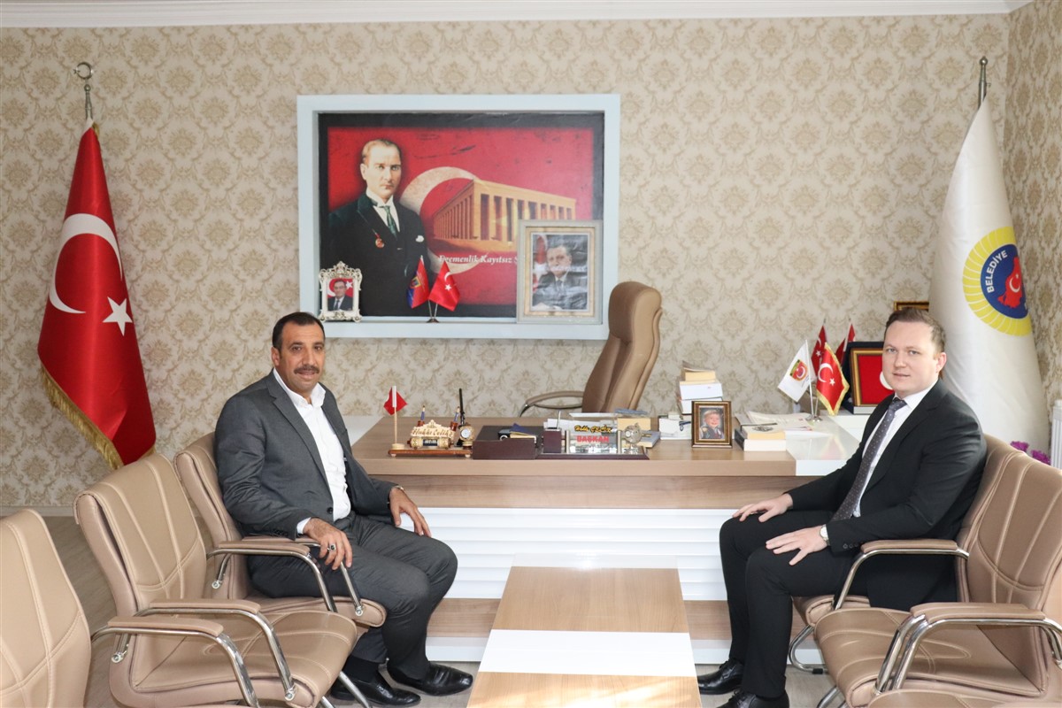 Kaymakamımız Sayın Mehmet Sadık Kılıç, Polateli Belediye Başkanlığını Ziyaret Etti